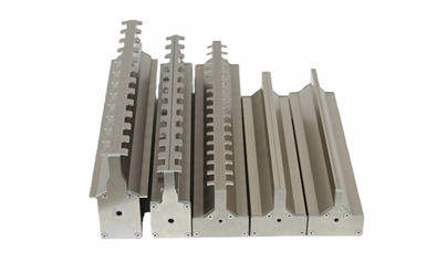 Customizable tiny hole air knife with adjustable nozzle sizes and airflow strength, designed for precision moisture removal in PCB and FPC manufacturing processes