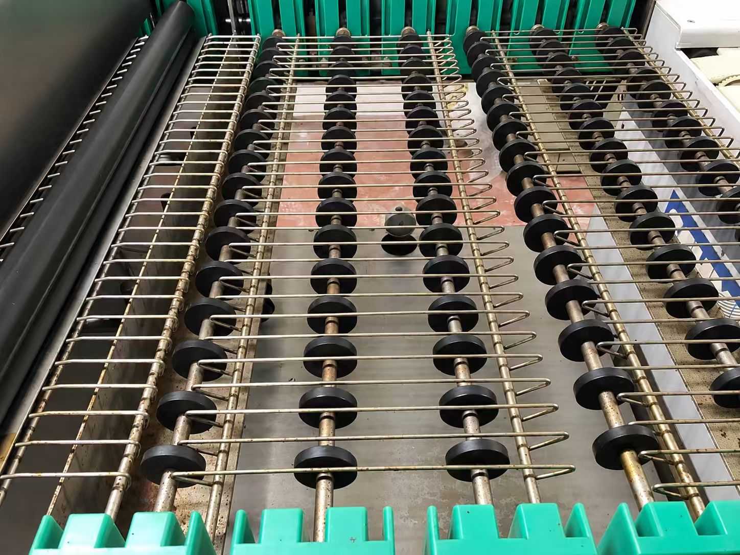 PCB Conveyor Spacer Sleeves Fit, Spacing and Locking Checks